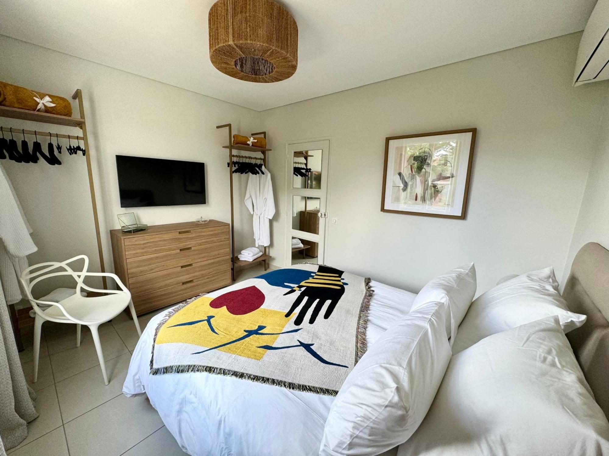 Confortable T2 Vue Mer Avec Terrasse Amenagee Et Parking Prive, Plage Et Port A Pied ساناري سور مير المظهر الخارجي الصورة