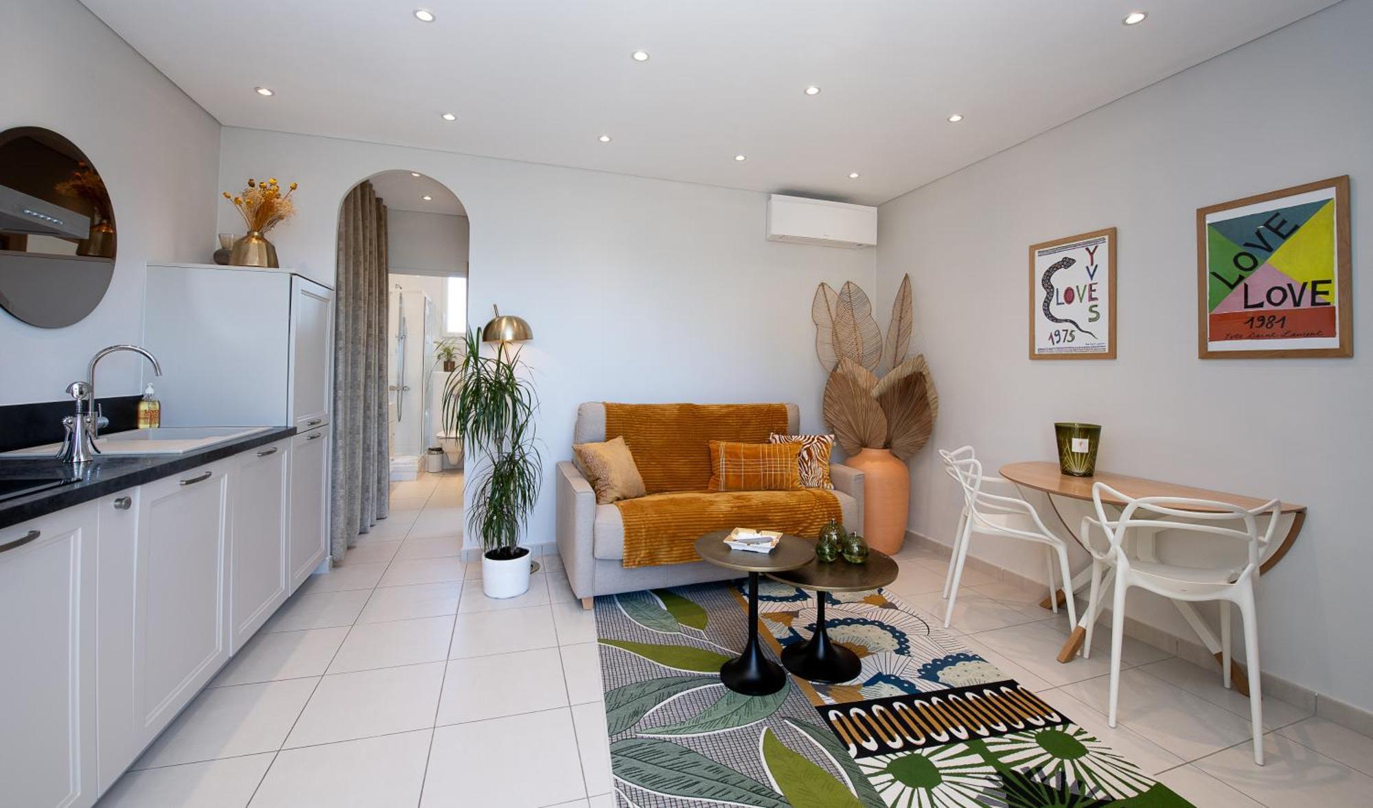 Confortable T2 Vue Mer Avec Terrasse Amenagee Et Parking Prive, Plage Et Port A Pied ساناري سور مير المظهر الخارجي الصورة